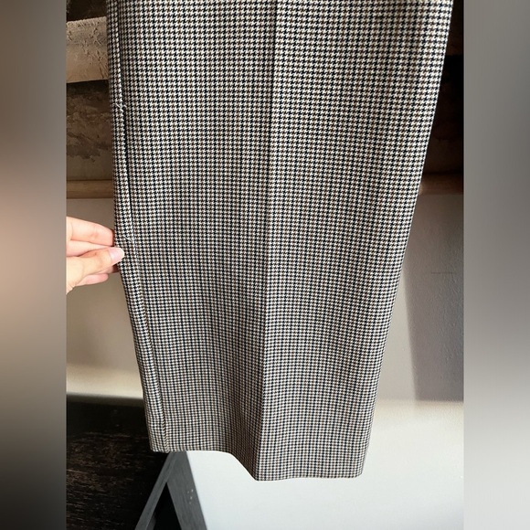 Aritzia Babaton Sadiki Pant in Camel/Navy Tt Houndstooth - Picture 6 of 14